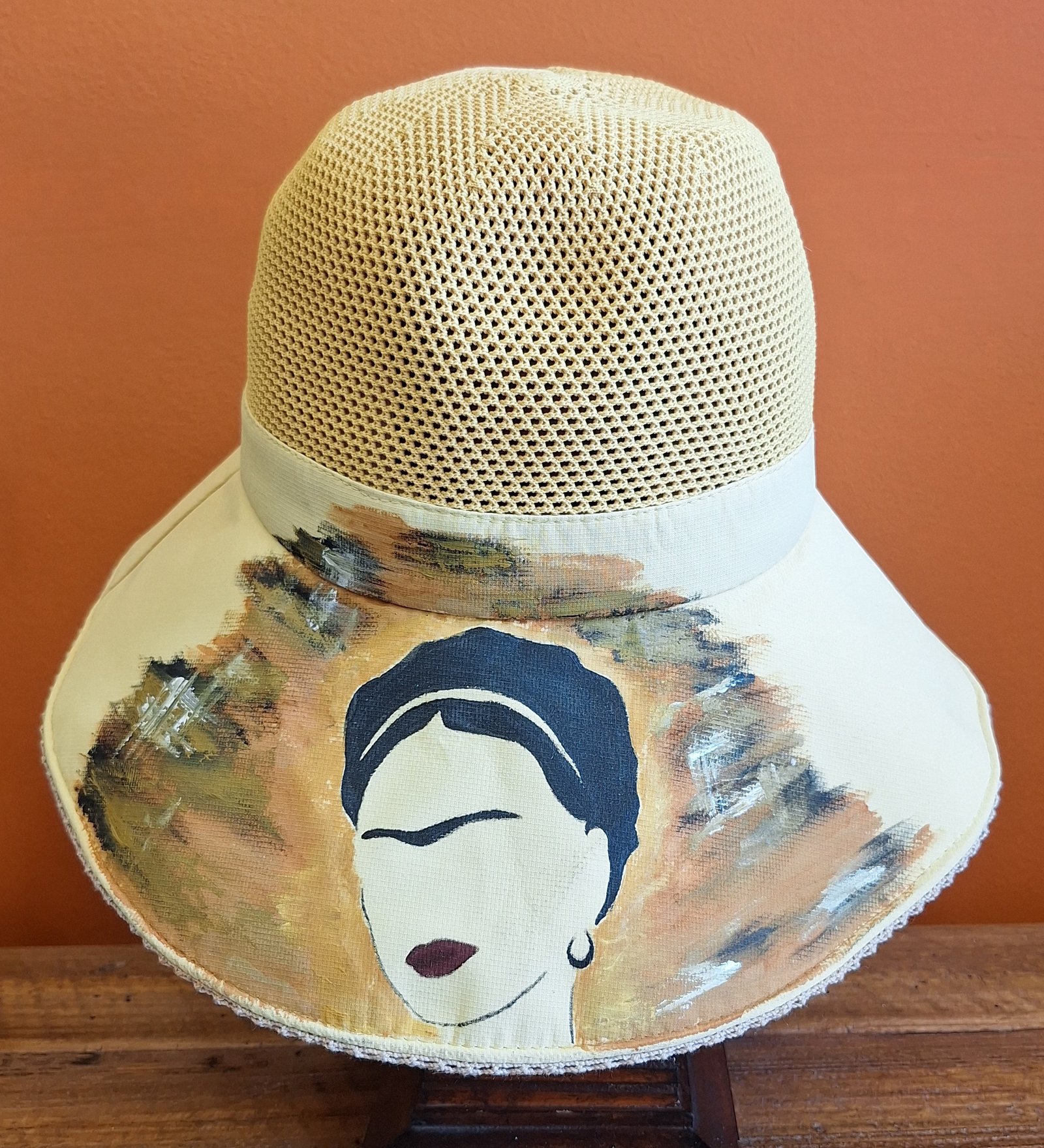 Καπέλο Ζωγραφιστό " Viva Frida "